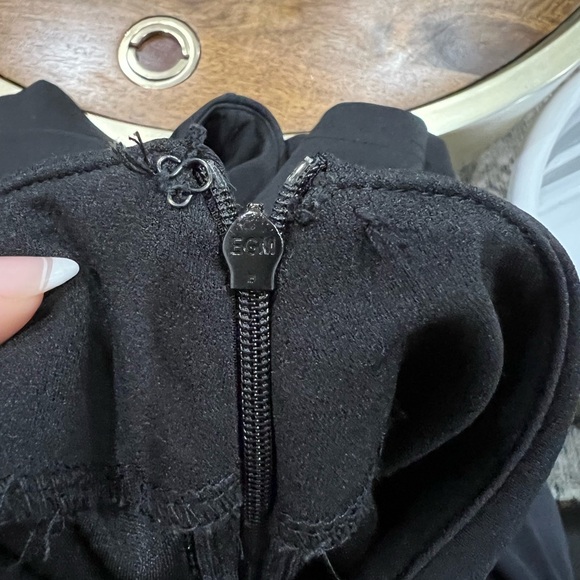 Black high waisted Plus Size Asymmetrical Skorts - Picture 6 of 8